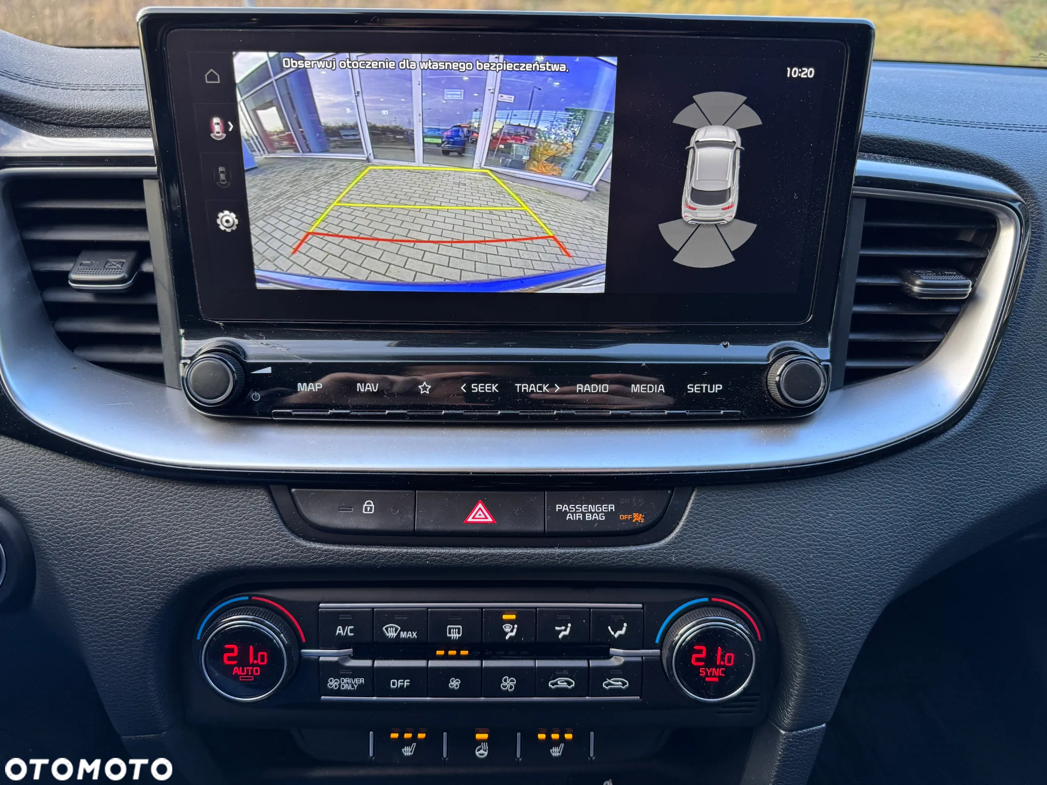 Kia XCeed - 12
