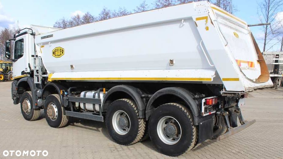 Mercedes-Benz Arocs 4245 8x8 - 7
