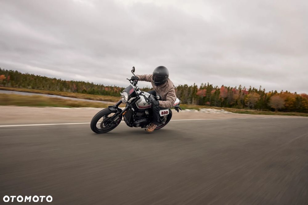 Triumph Speed Twin - 12