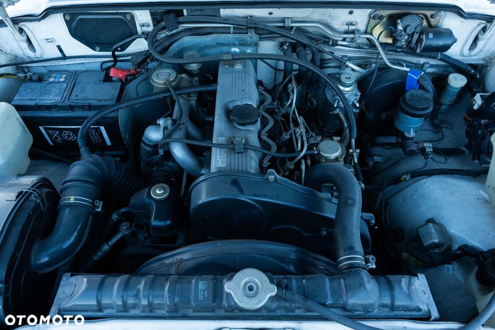 Mitsubishi Pajero - 15