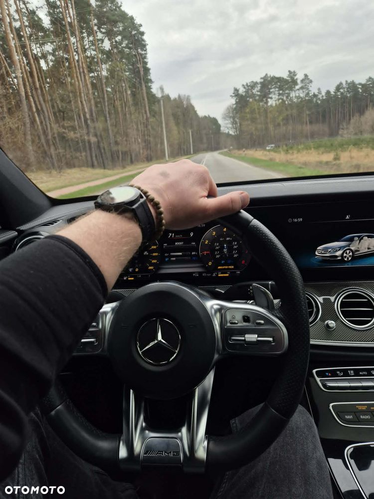 Mercedes-Benz Klasa E - 12