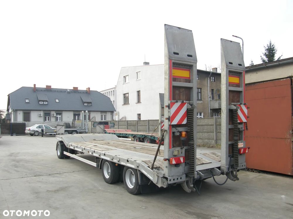 Möslein TA3 2021rok ocynk 3 osiowa przyczepa niskopodwoziowa z Niemiec - 14