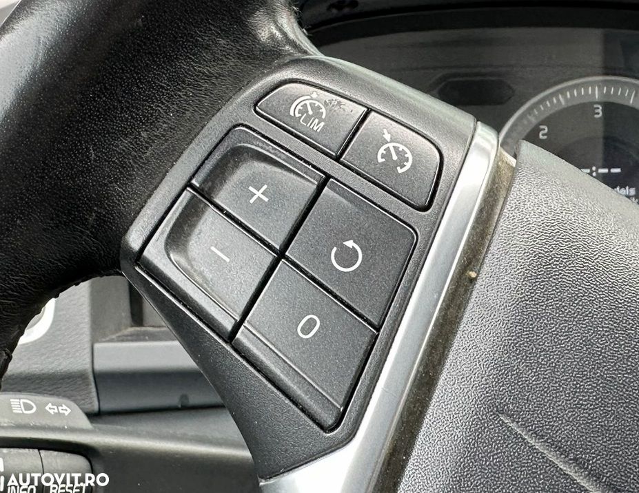 Volvo S60 - 16