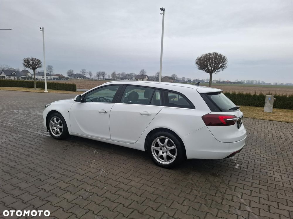 Opel Insignia - 13
