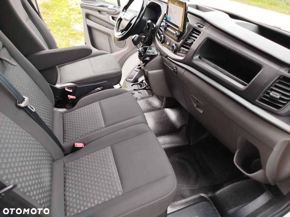 Ford Transit Custom - 12