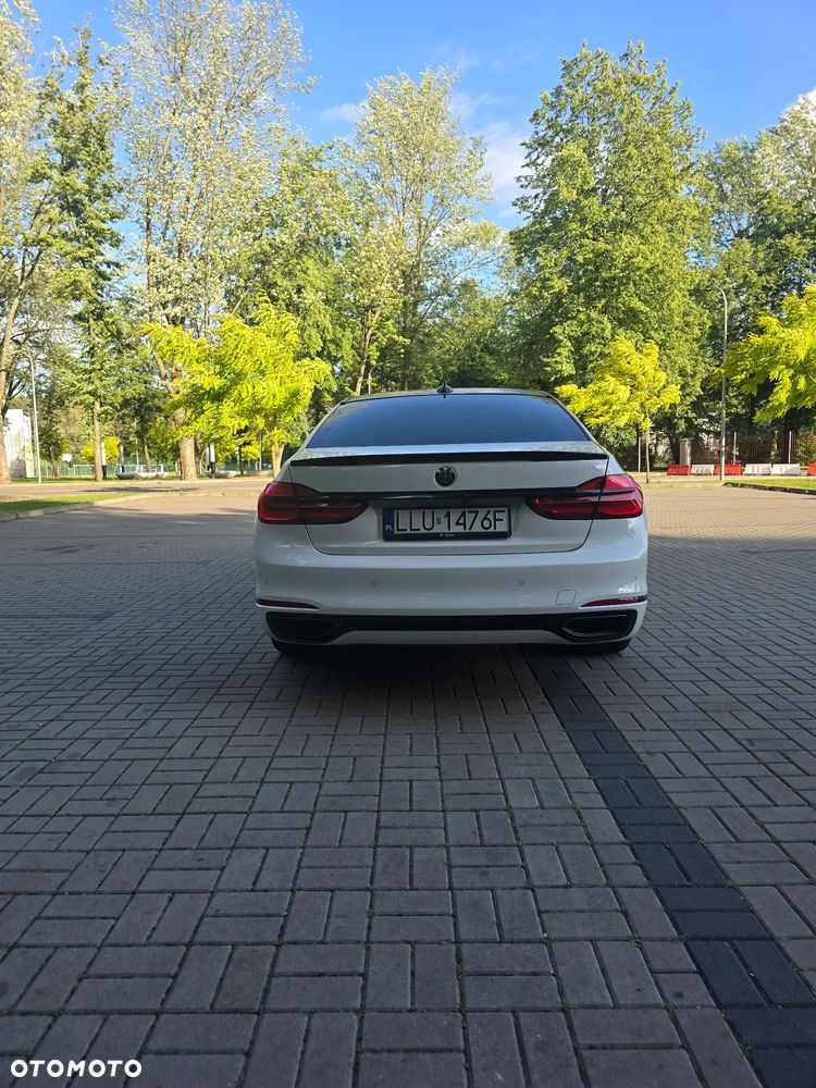 BMW Seria 7 730Ld xDrive - 10