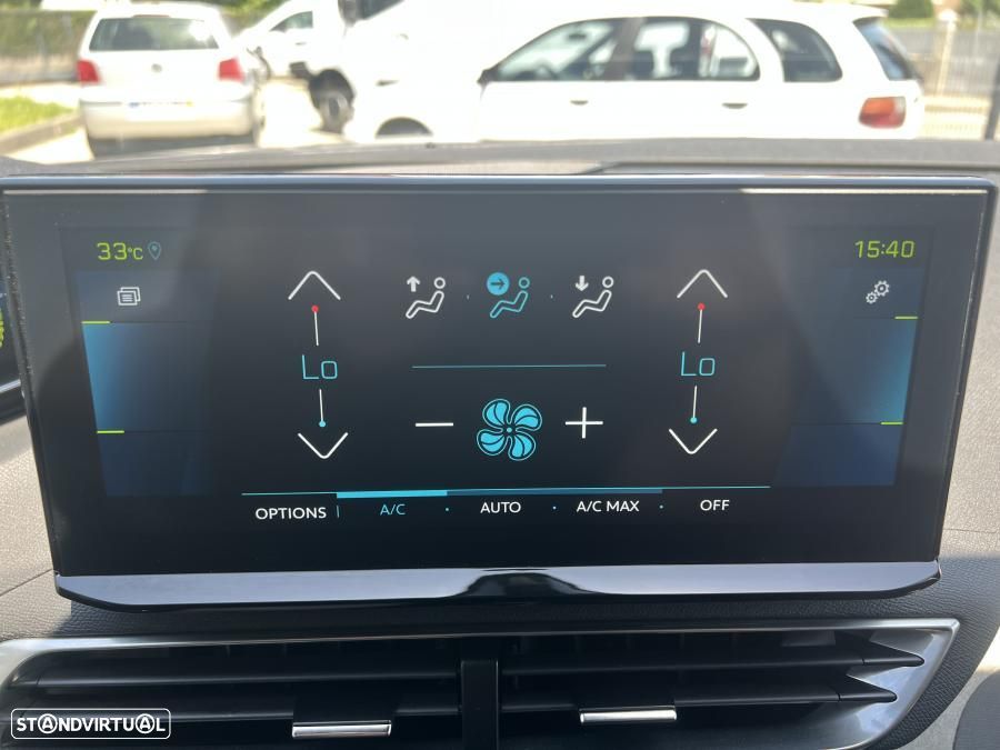 Peugeot 3008 1.6 Hybrid4 GT Pack e-EAT8 - 44