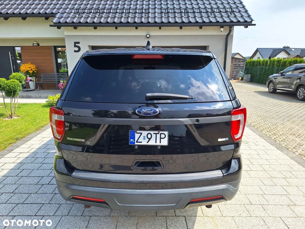 Ford Explorer - 5