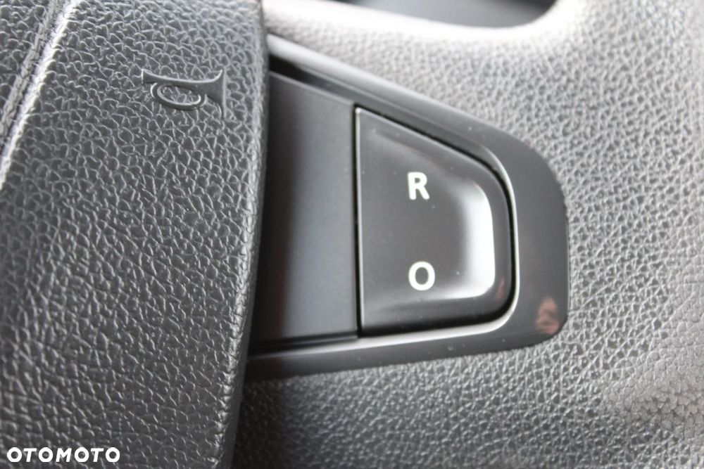 Nissan NV400 - 19