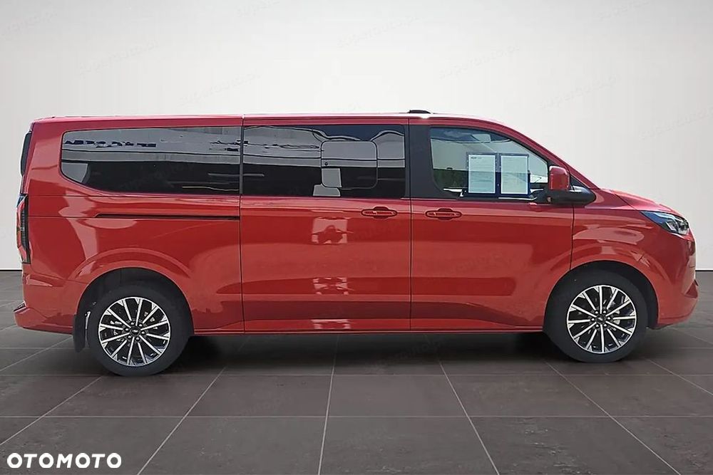Ford Tourneo Custom - 6