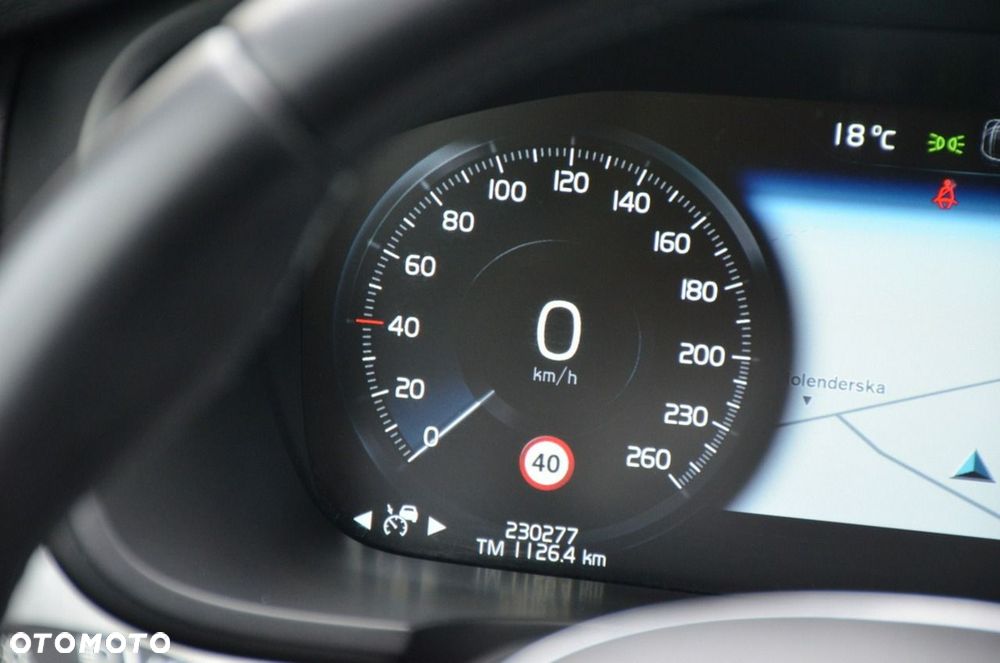 Volvo V90 - 32