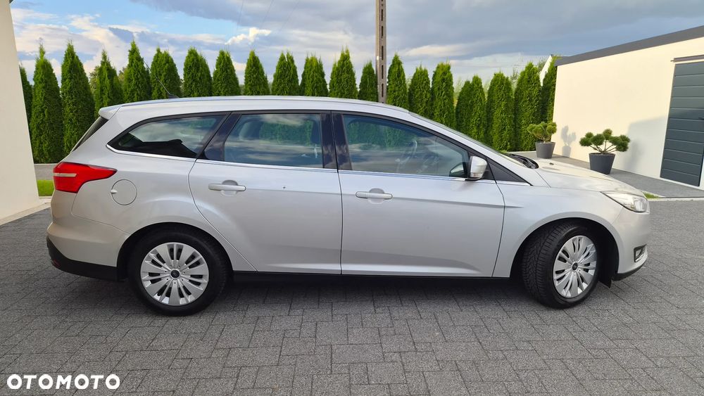 Ford Focus 1.5 EcoBoost Start-Stopp-System COOL&CONNECT - 24