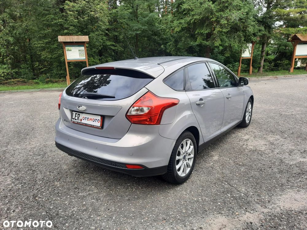 Ford Focus 1.6 TDCi Edition - 9