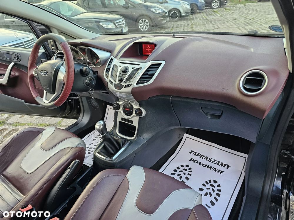 Ford Fiesta 1.4 Titanium - 21