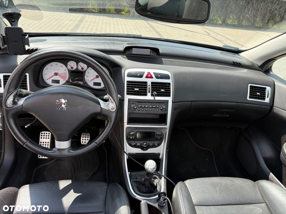 Peugeot 307 CC - 2