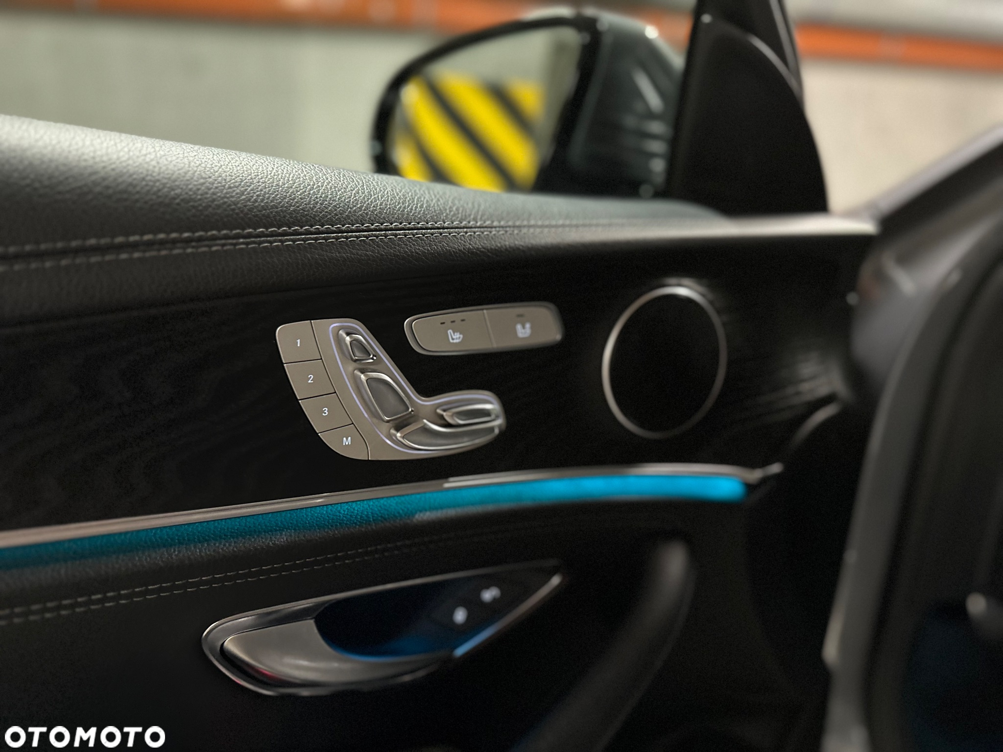 Mercedes-Benz Klasa E 400 d 4-Matic 9G-TRONIC - 13