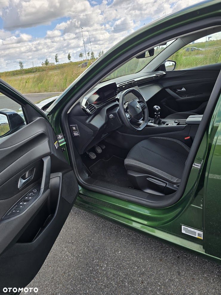 Peugeot 308 PureTech 130 GPF Stop & Start Active Business-Paket - 8