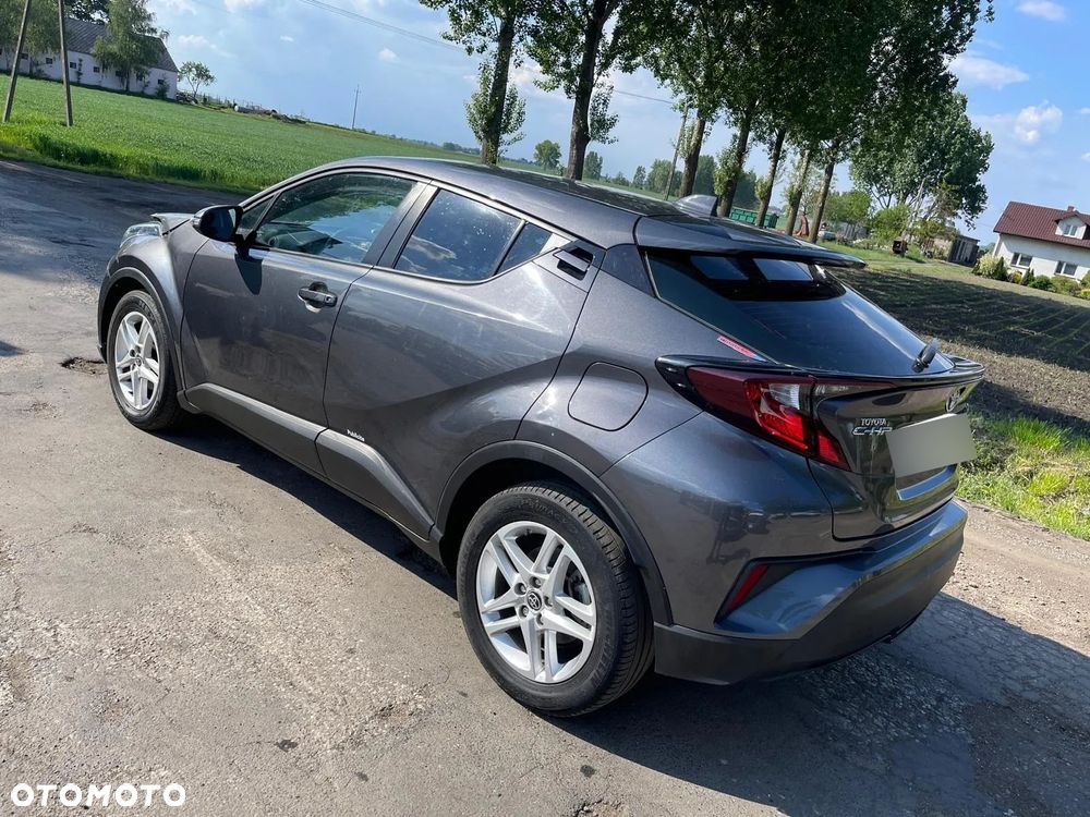 Toyota C-HR 1.8 Hybrid Neon Lime powered by JBL - 36