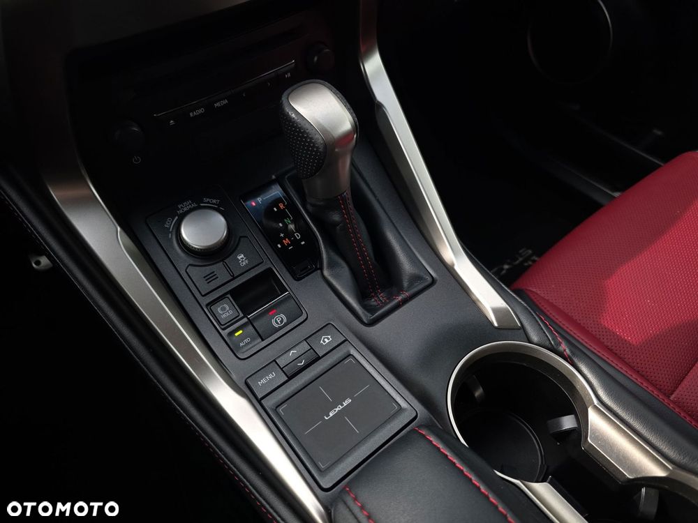 Lexus NX 200t F Sport AWD - 27