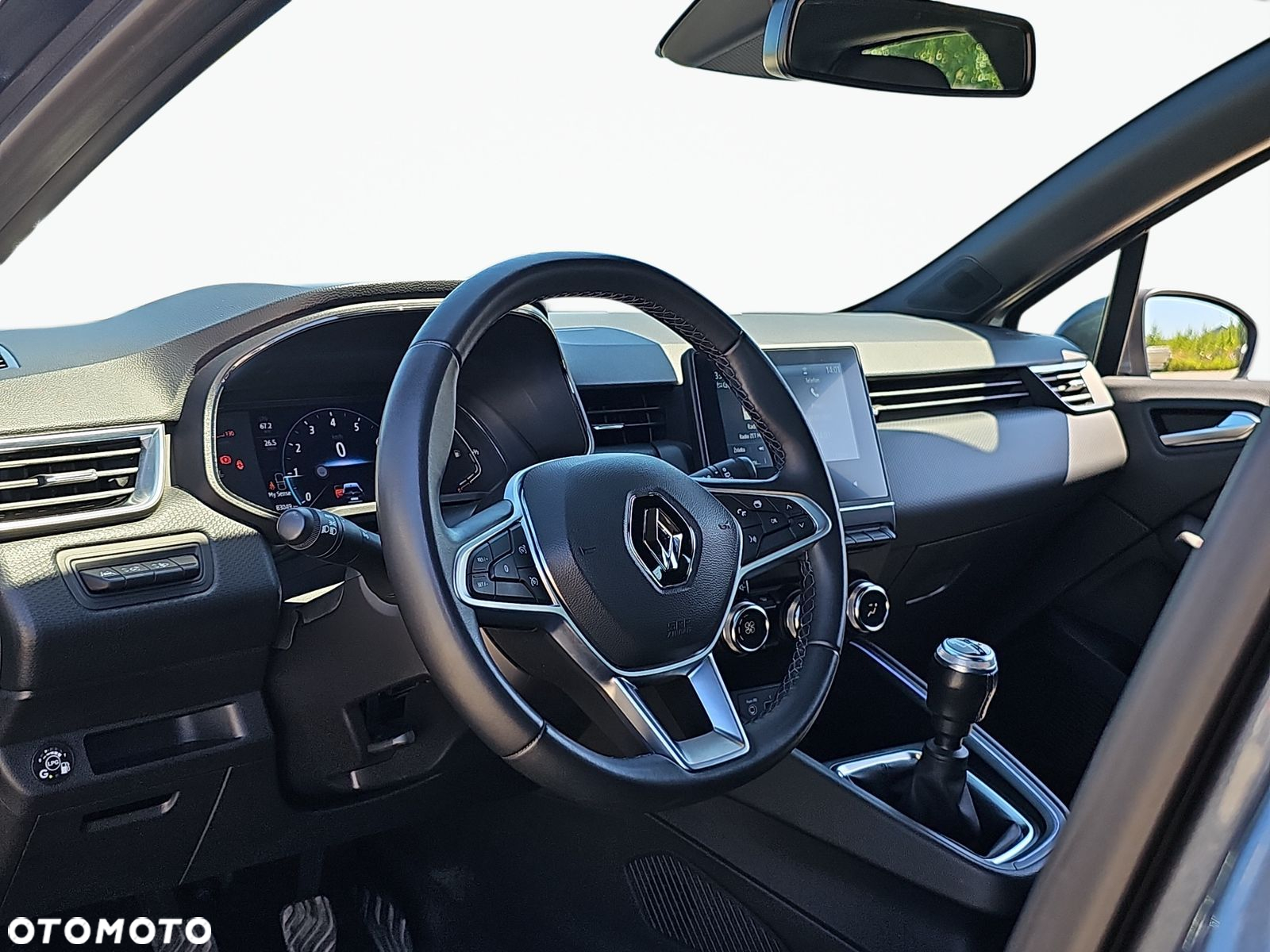 Renault Clio 1.0 TCe Intens - 10