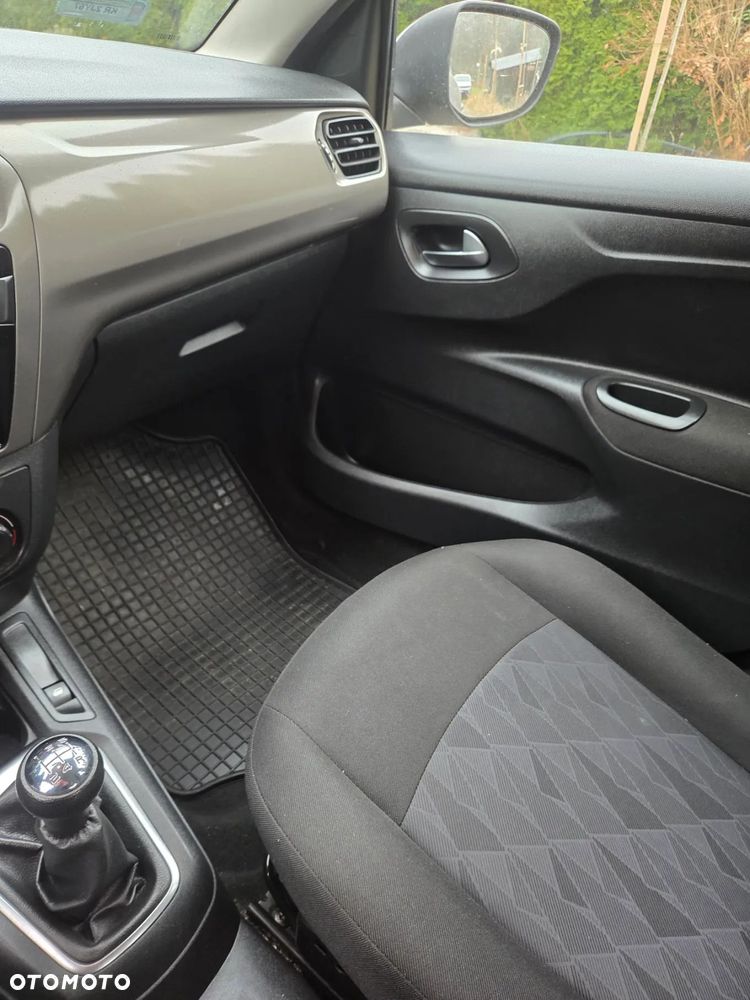 Citroën C-Elysée 1.2 VTi Seduction - 5