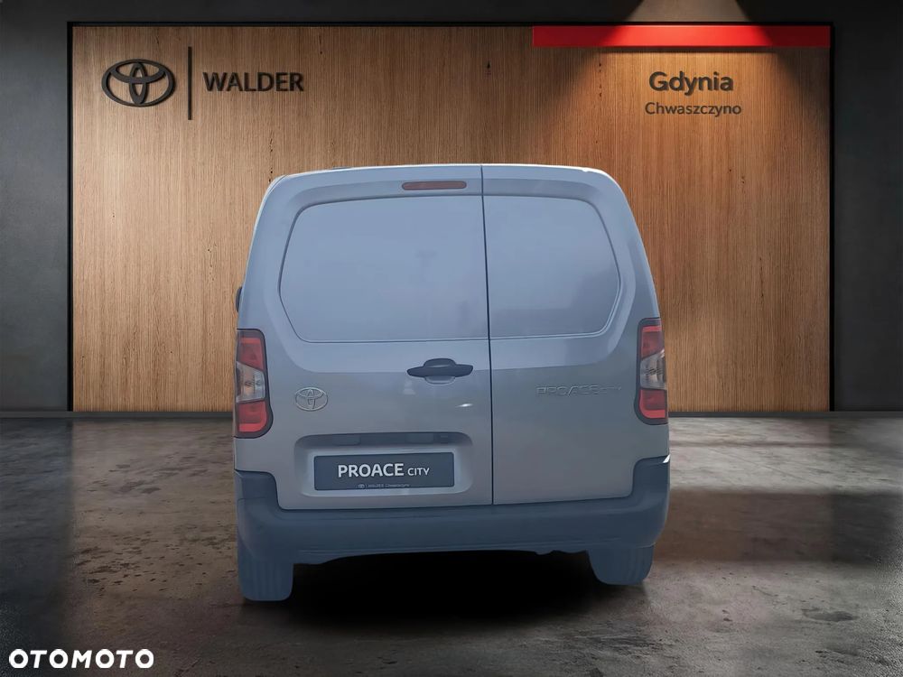 Toyota Proace city - 4