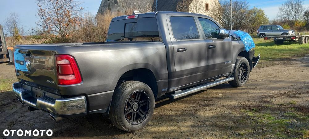 RAM 1500 5.7 Crew Cab Laramie - 3