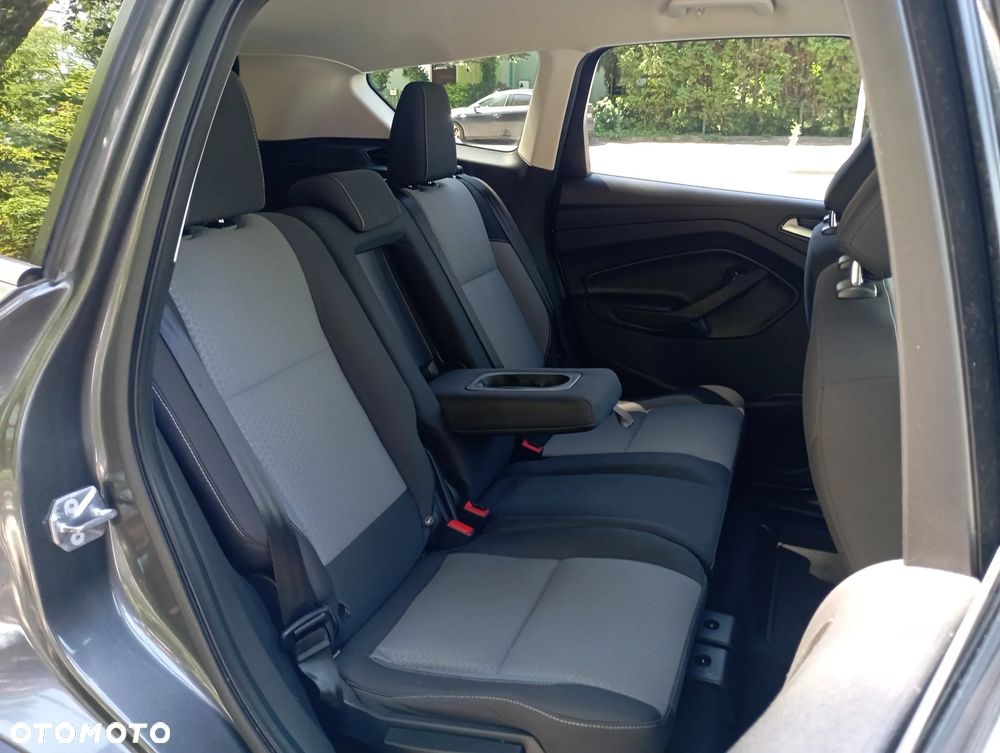 Ford Escape - 10