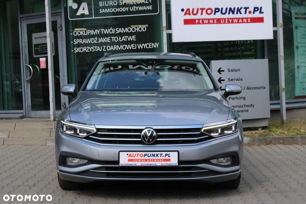 Volkswagen Passat - 2