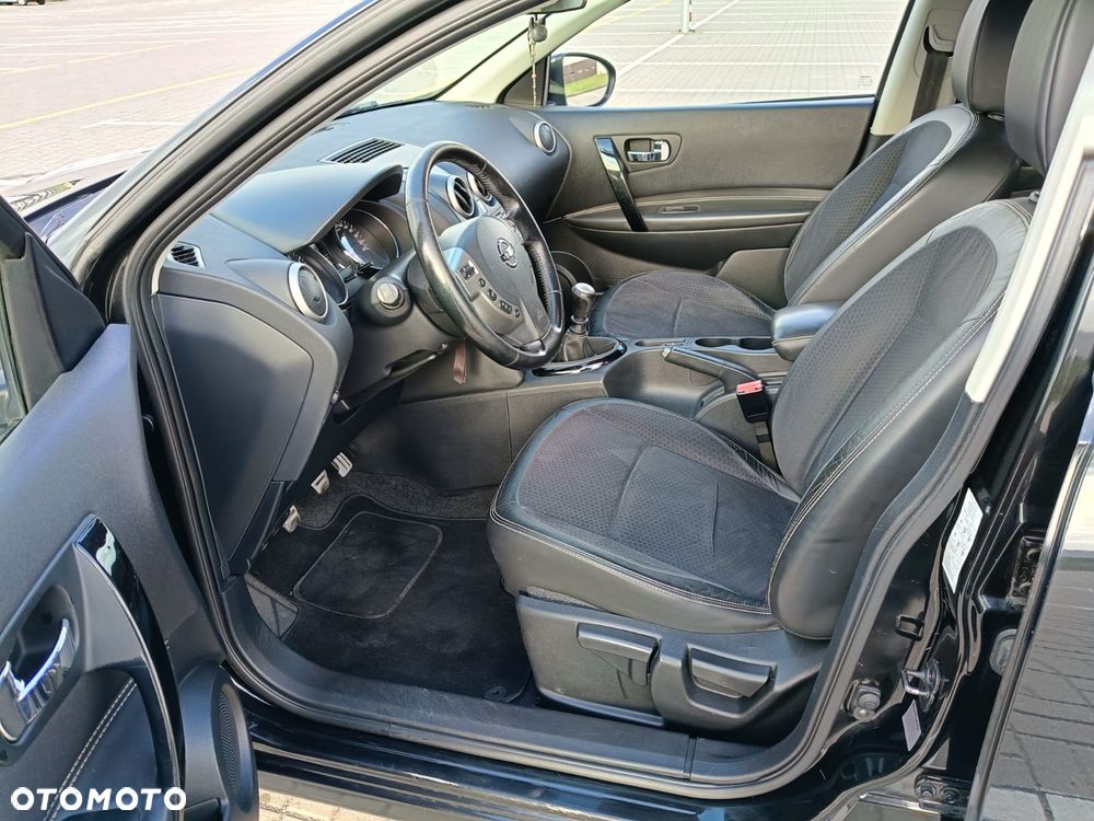 Nissan Qashqai+2 2.0 360 - 12