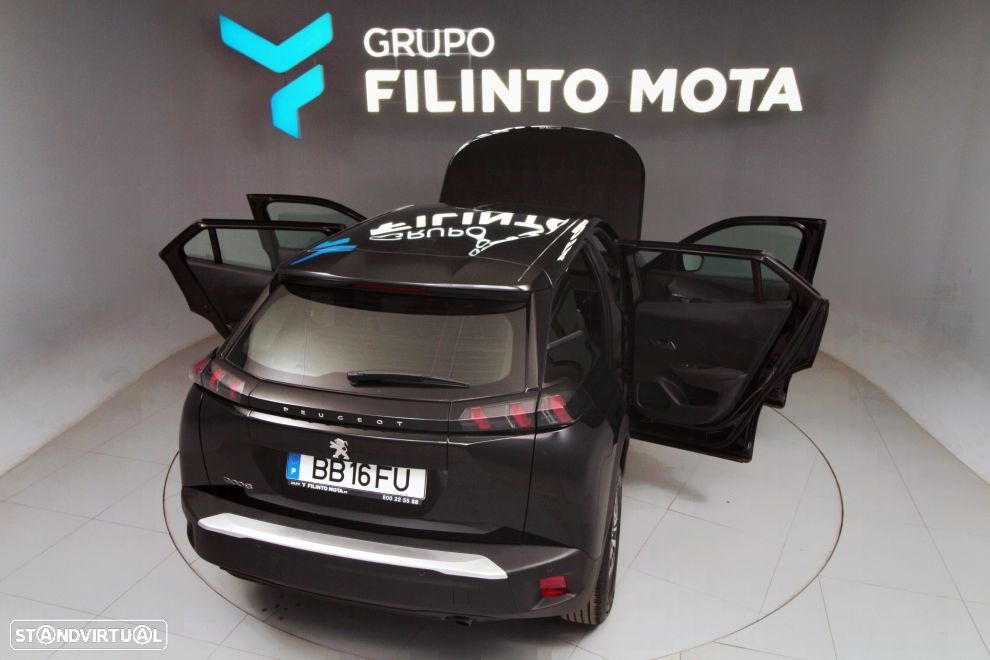 Peugeot 2008 1.2 PureTech Active Pack - 10