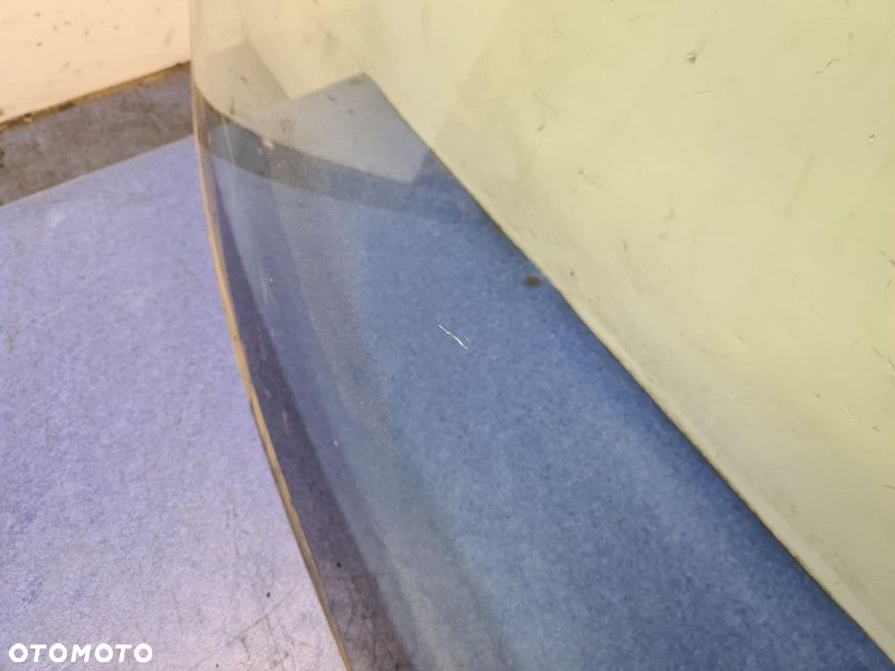 MERCEDES W210 SZYBA CZOŁOWA PRZEDNIA - 7