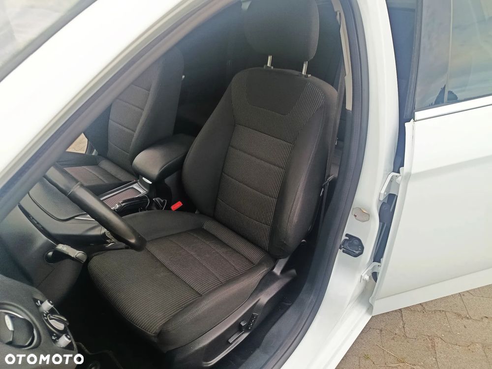 Ford Mondeo 2.0 TDCi Titanium - 27