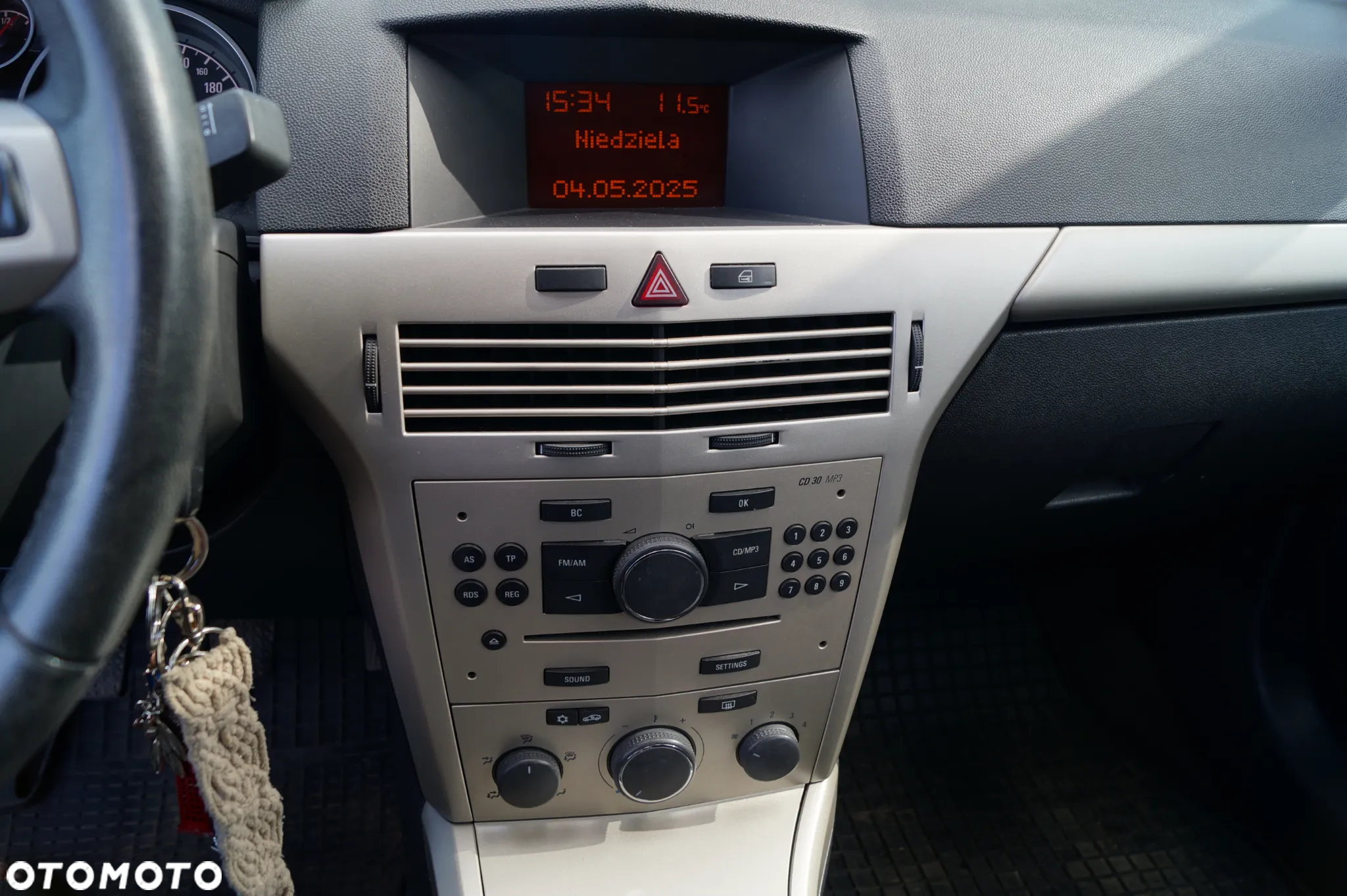 Opel Astra III 1.6 111 - 19