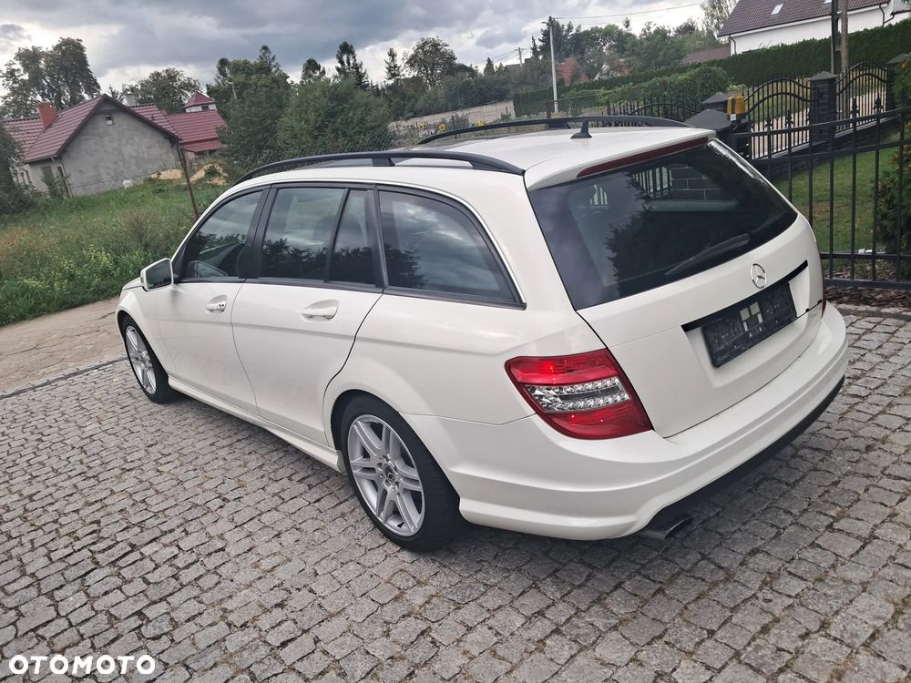 Mercedes-Benz Klasa C 220 CDI DPF Automatik Avantgarde - 4