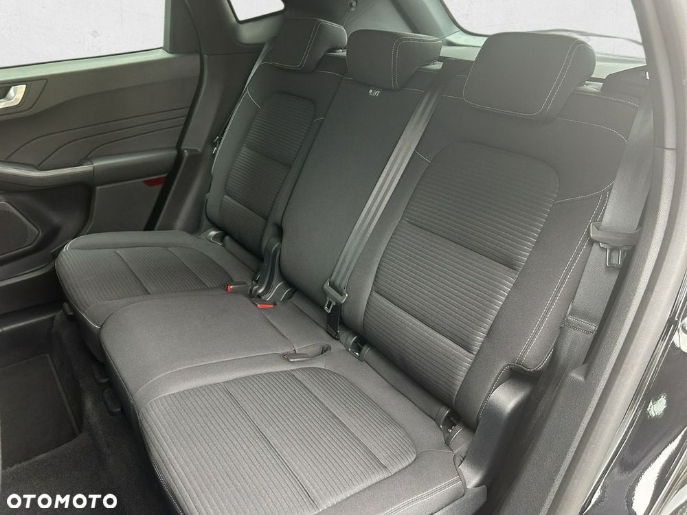 Ford Kuga - 21