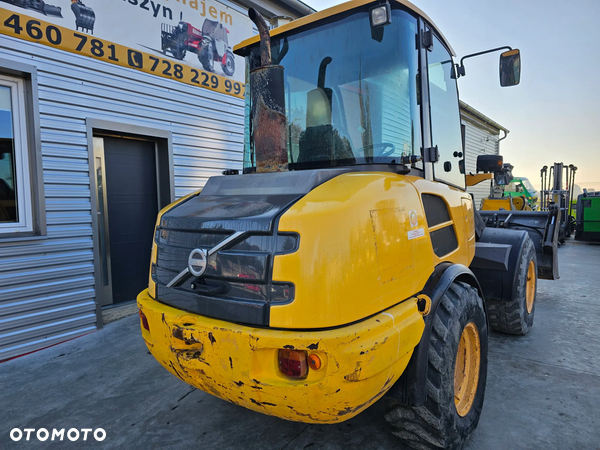 Volvo L25