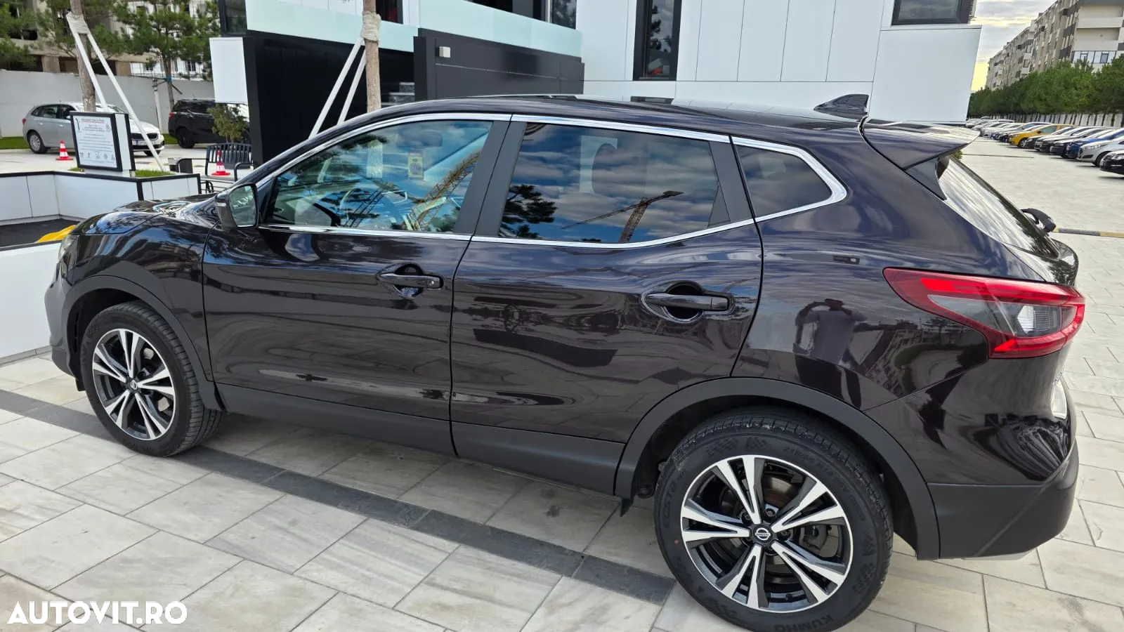 Nissan Qashqai - 14