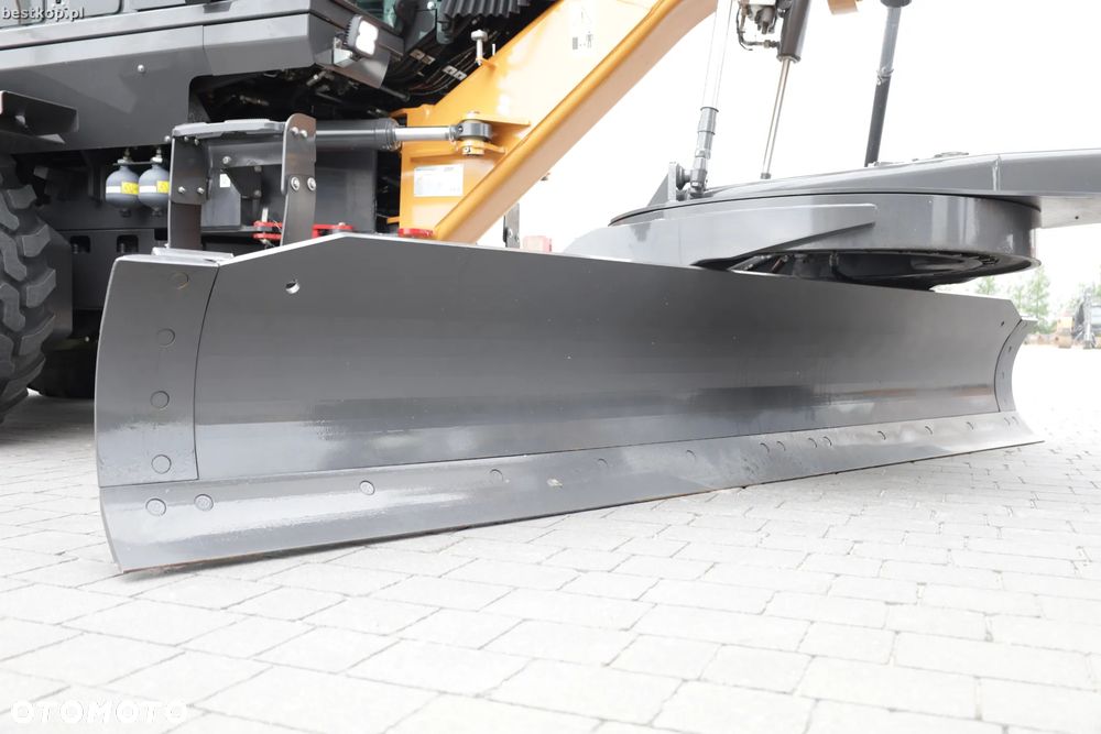 Case 836C AWD - 25