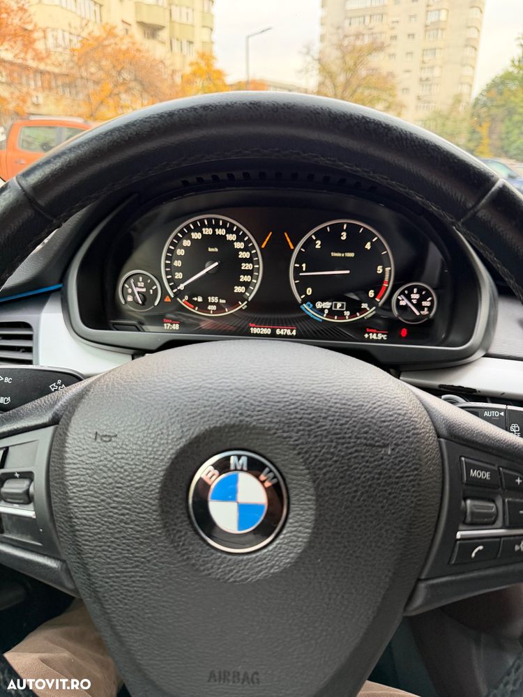 BMW X5 xDrive30d - 23