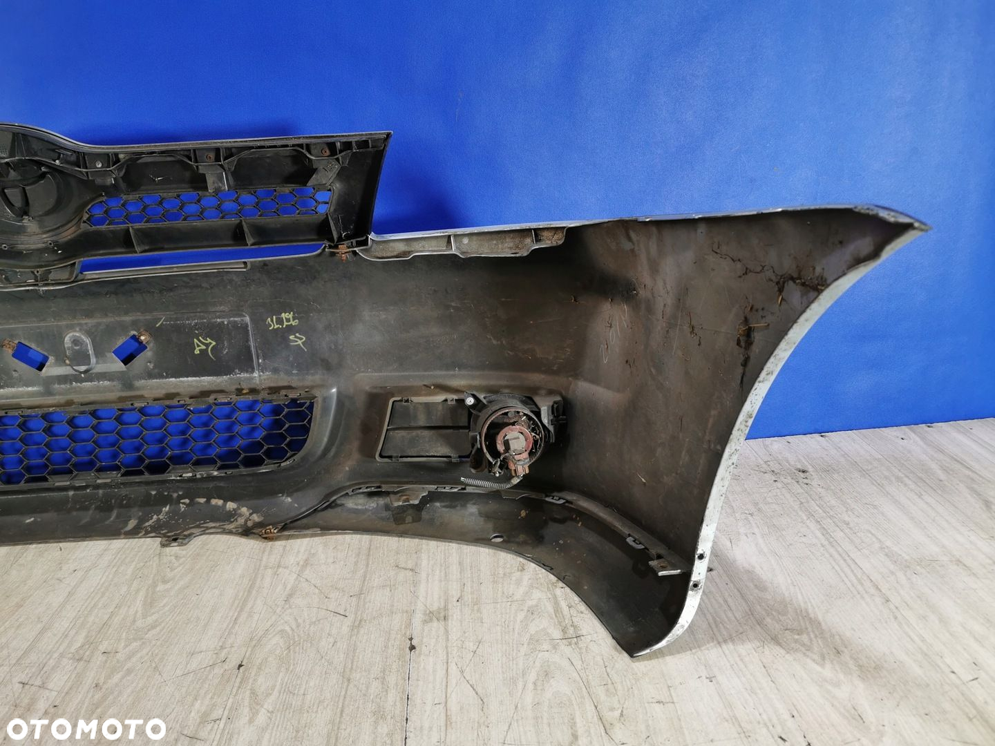 Toyota Corolla Verso zderzak grill przód przedni 04/07 8S1 - 5