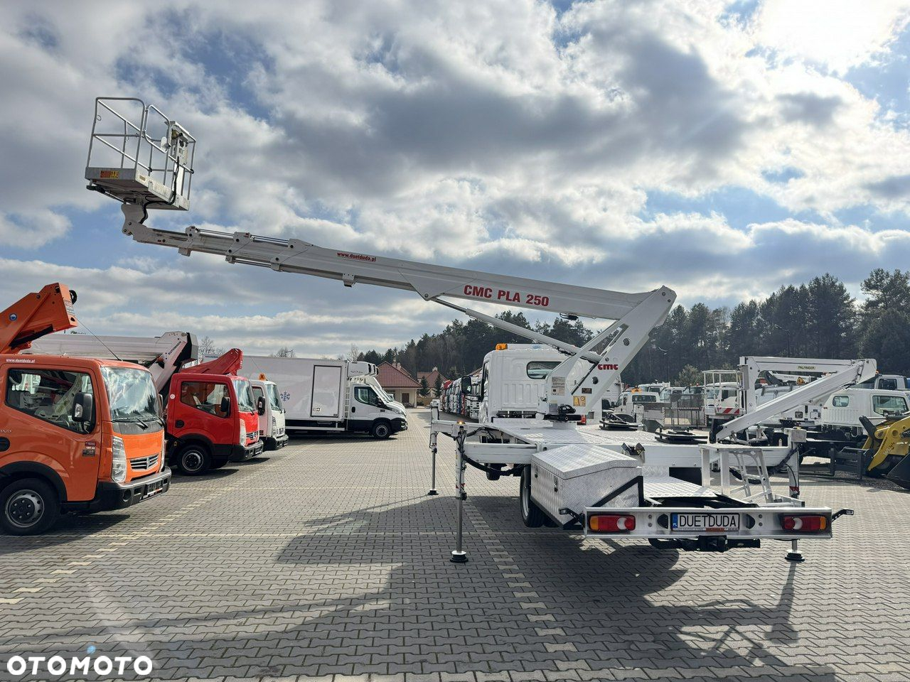 Renault Maxity - 23