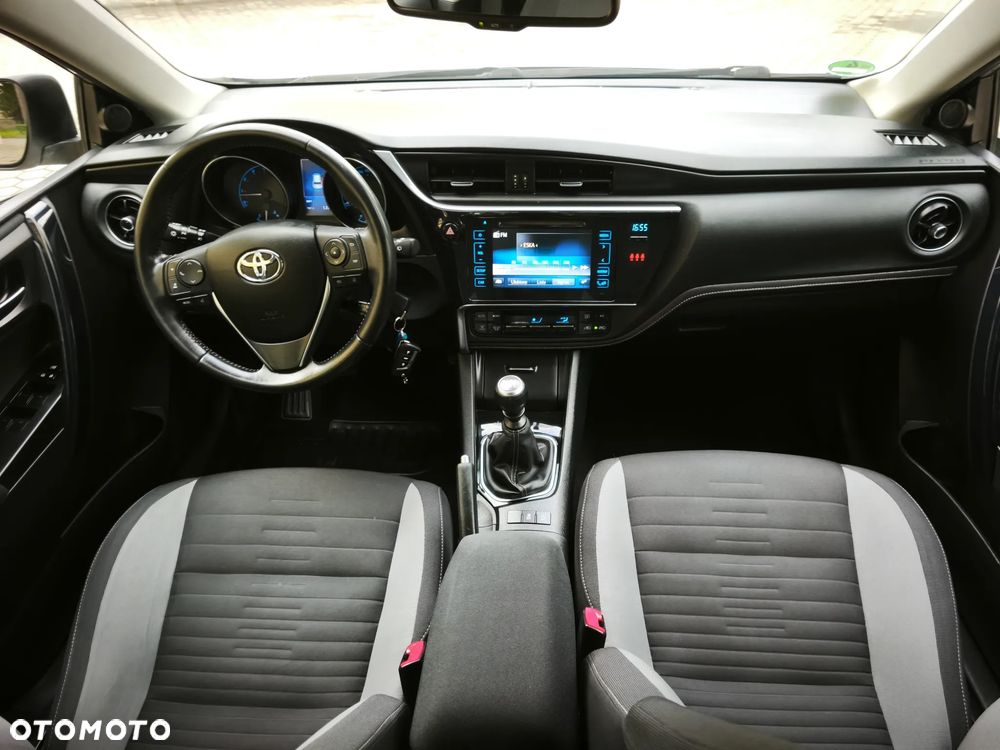 Toyota Auris 1.2 Turbo Edition S+ - 16