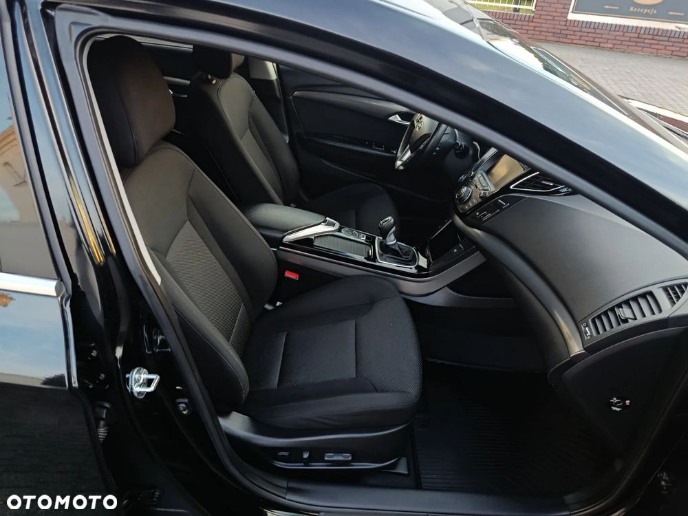 Hyundai i40 Kombi 2.0 Family - 23