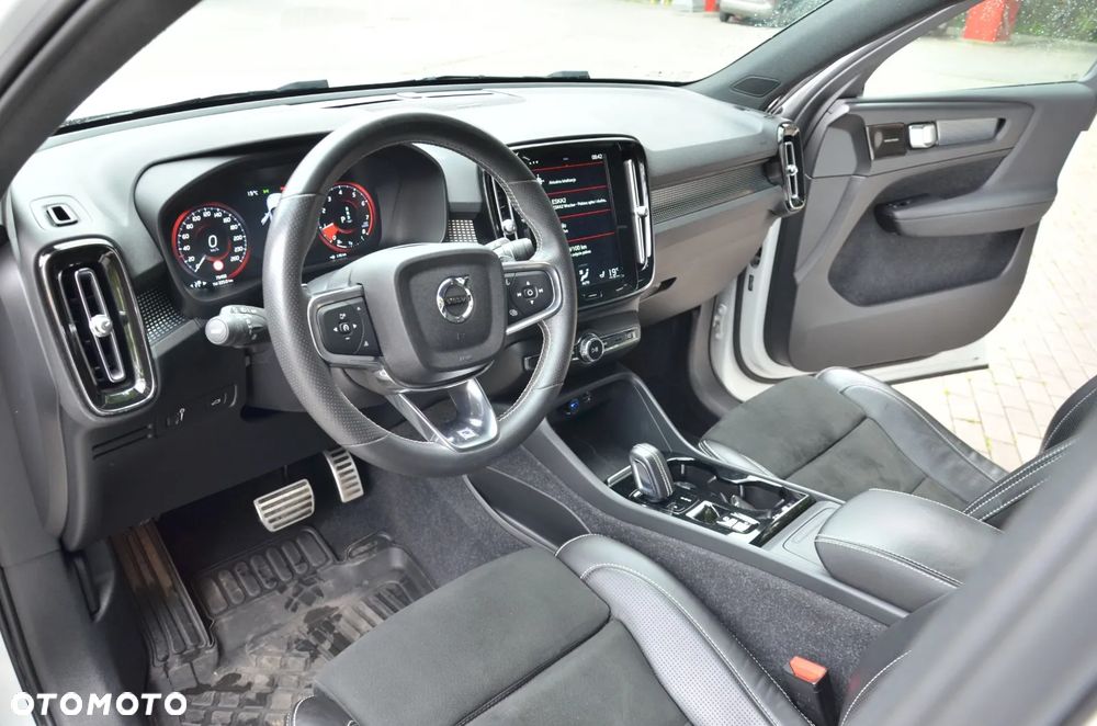 Volvo XC 40 T5 AWD Geartronic R-Design - 11