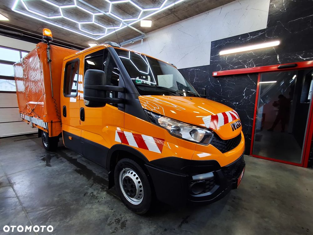 Iveco Daily 35-130 LIFT Doka Brygadówka Automat Hi Matic Plandeka Służba Drogowa Służba Autostradowa Hak Webasto Światła Ostrzegawcze Drogowy