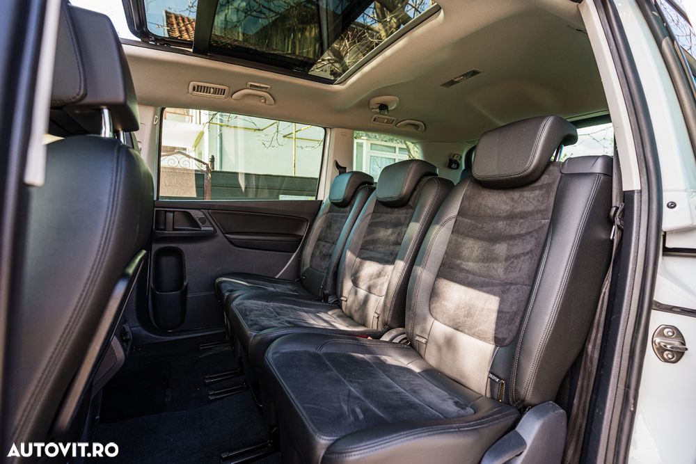 Volkswagen Sharan 2.0 TDI DSG (BlueMotion Technology) Highline - 24