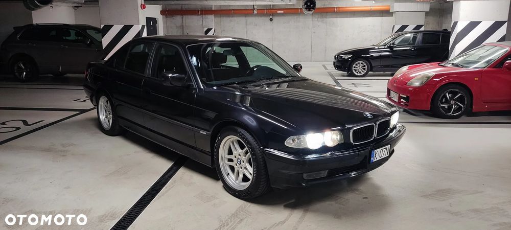 BMW Seria 7 - 6