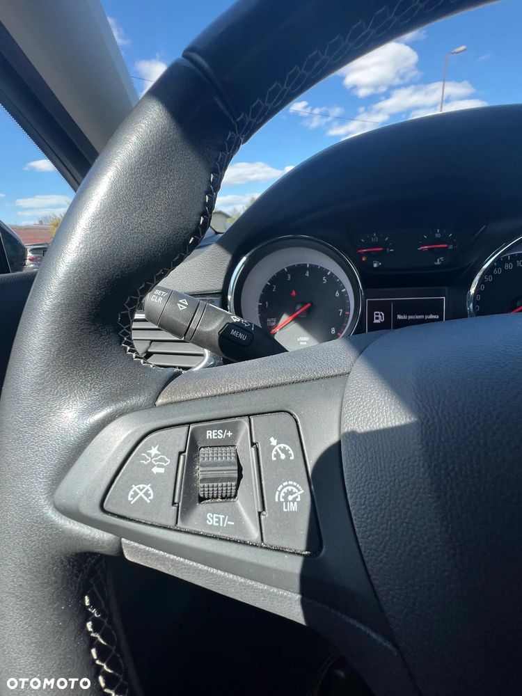 Opel Astra 1.2 Turbo Start/Stop Design&Tech - 13