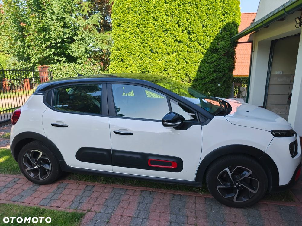 Citroën C3 1.2 PureTech Shine EAT6 - 1